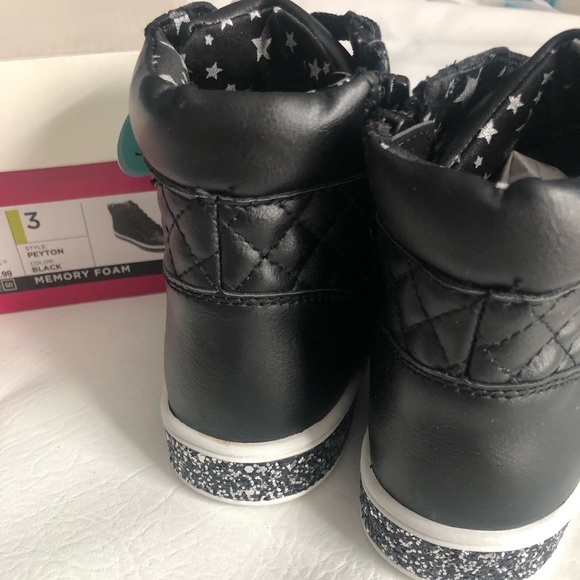 NEW w/tags and Original Box, Girls Sz. 3 High Tops - Picture 4 of 8